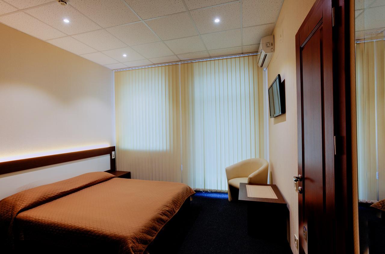 Comfort Hotel & Hostel Zaporizhia 外观 照片